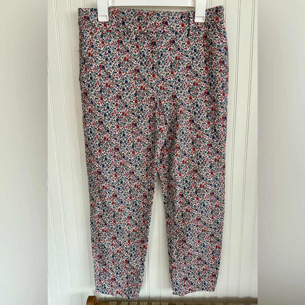 LOFT Floral Pants Size 8